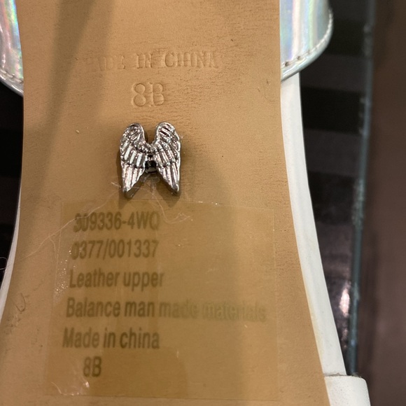 Victoria’s Secret Vintage White Leather Stilettos - Picture 9 of 12